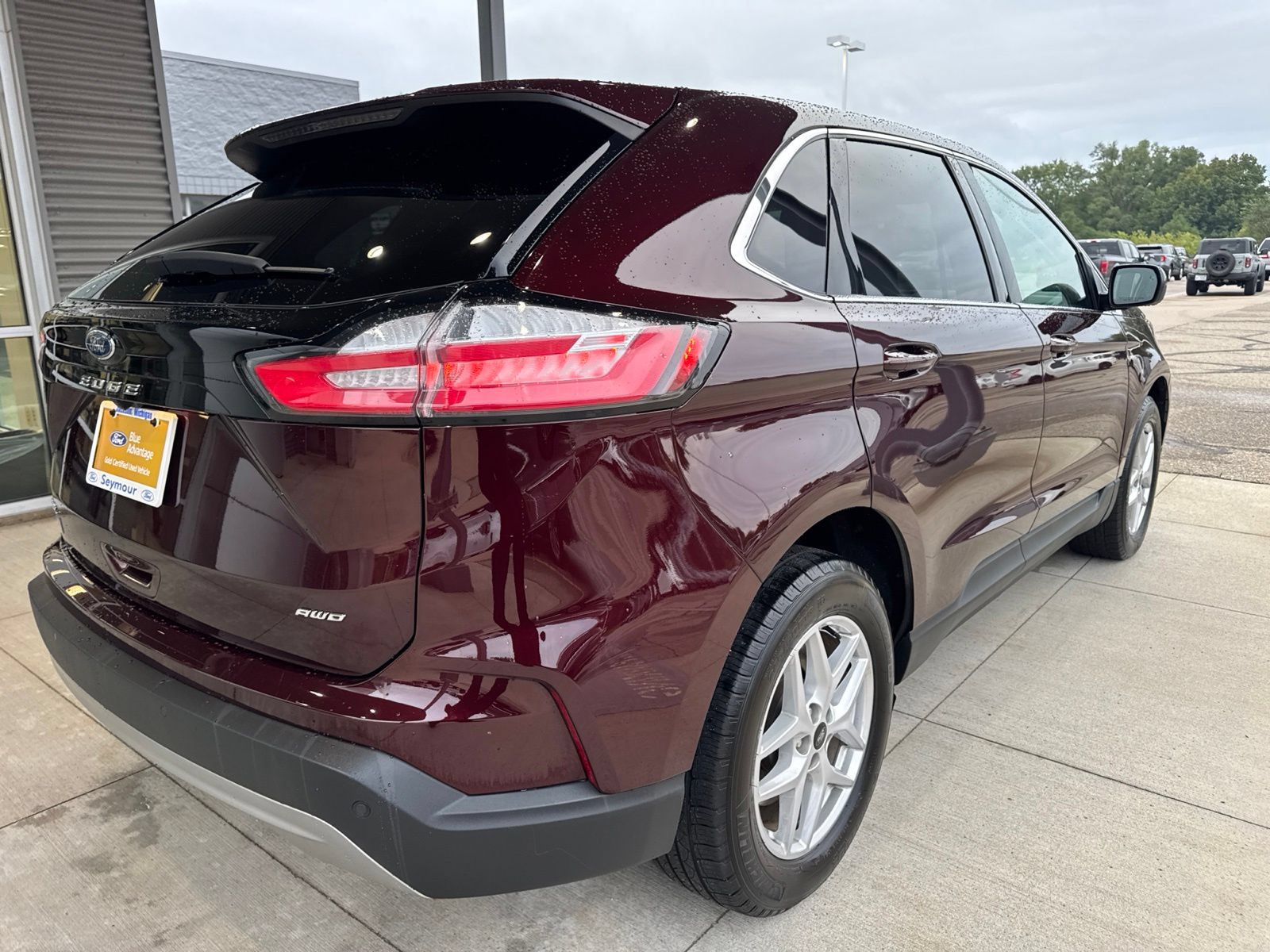 Certified 2024 Ford Edge SEL w/ Convenience Package AWD/4WD image 8