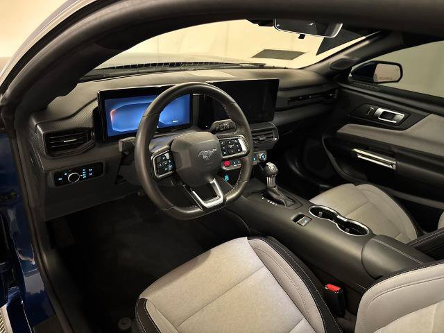 Certified 2024 Ford Mustang Coupe RWD image 6