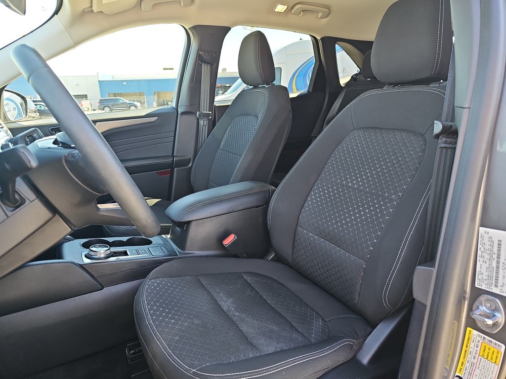 Certified 2023 Ford Escape Active AWD/4WD image 15