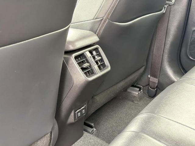 Used 2019 Lexus UX 200 w/ Premium Package FWD image 16