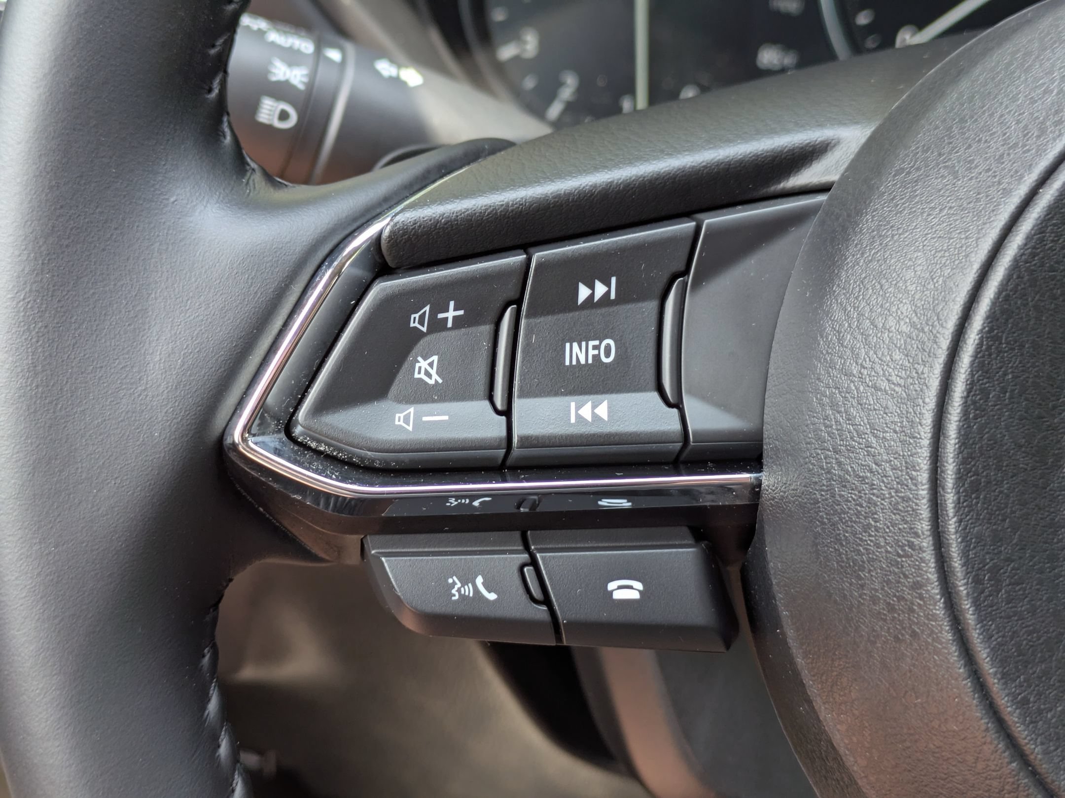 Used 2024 MAZDA CX-5 AWD 2.5 S w/ Premium Package image 17
