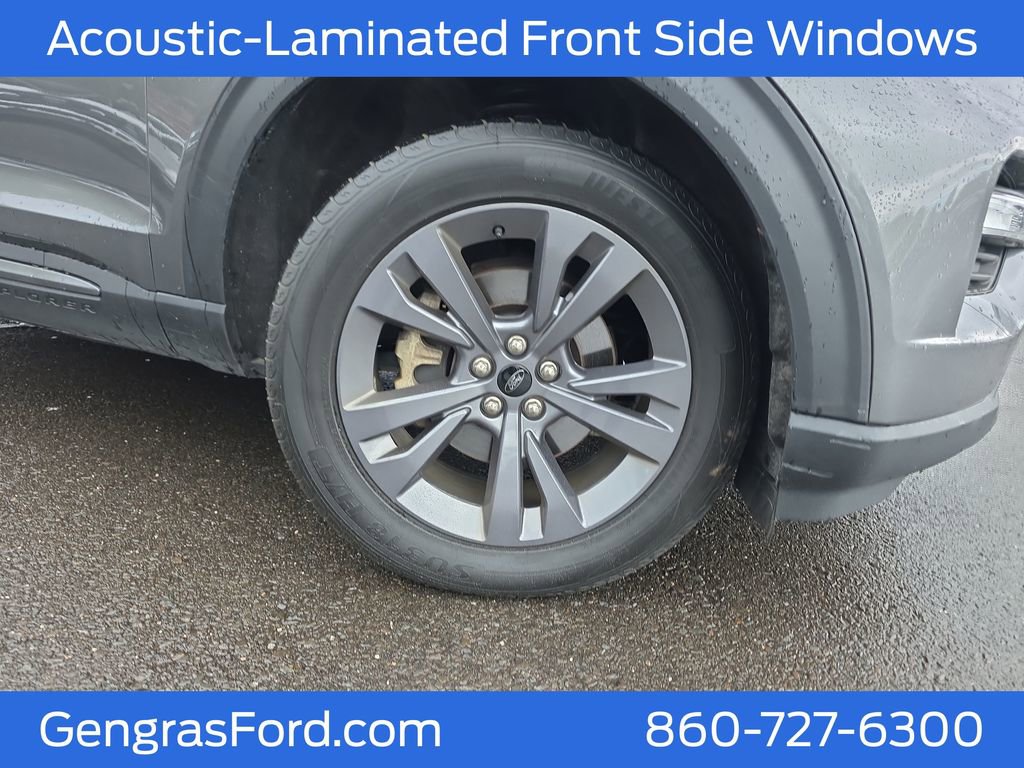 Certified 2023 Ford Explorer XLT w/ Equipment Group 202A AWD/4WD image 12