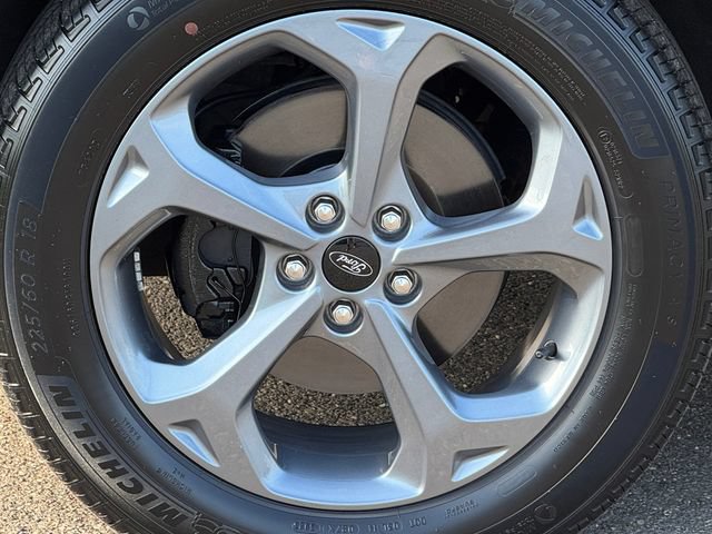 Certified 2023 Ford Escape ST-Line w/ Tech Pack #1 AWD/4WD image 17