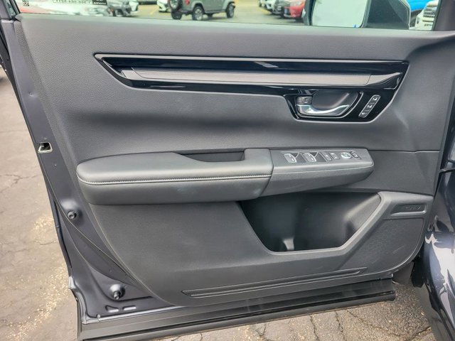 Used 2025 Honda CR-V EX-L image 25