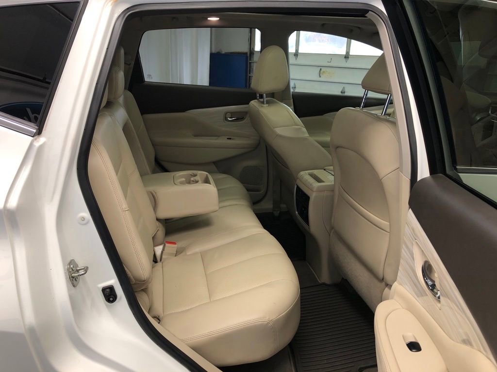 Used 2017 Nissan Murano Platinum w/ Platinum Technology Package image 21
