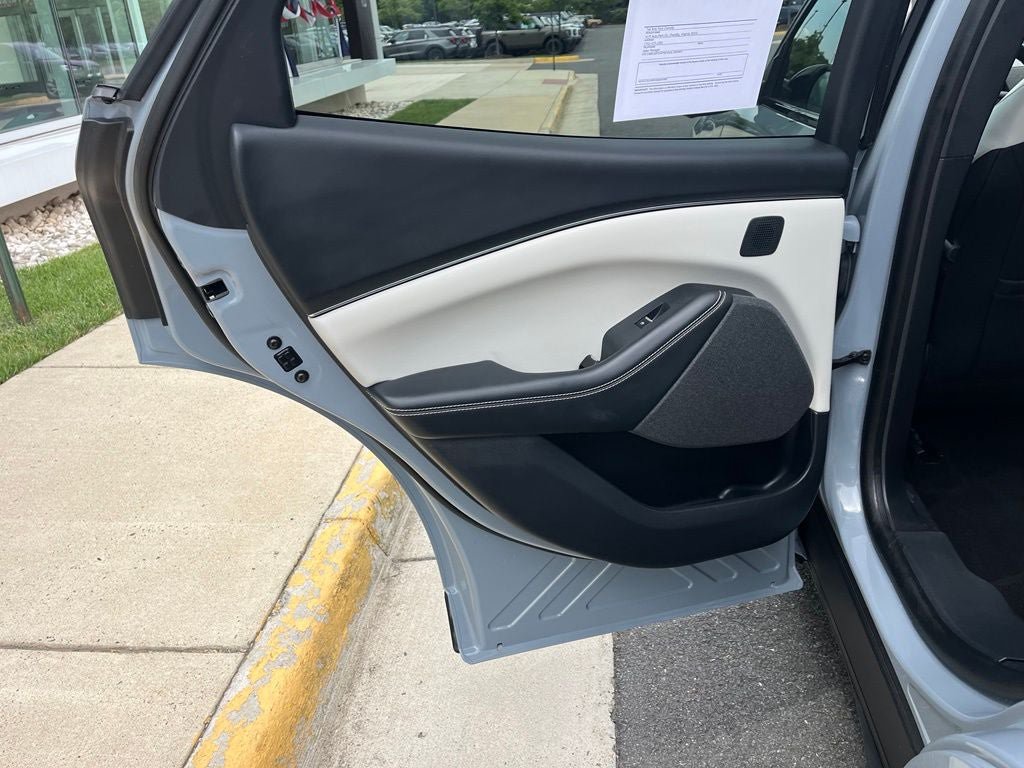 Certified 2025 Ford Mustang Mach-E Premium AWD/4WD image 18