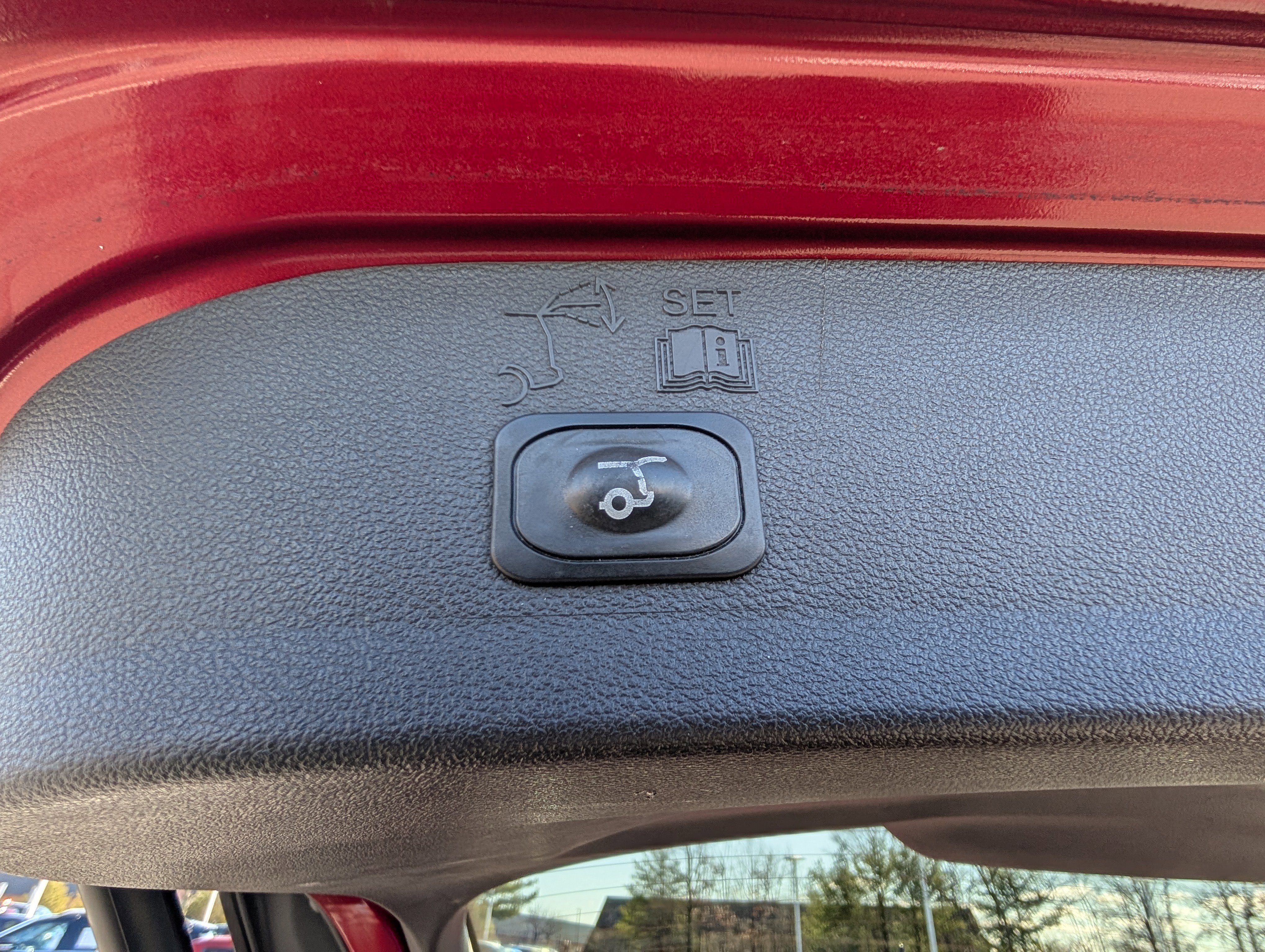 Certified 2018 Ford Escape SEL image 13