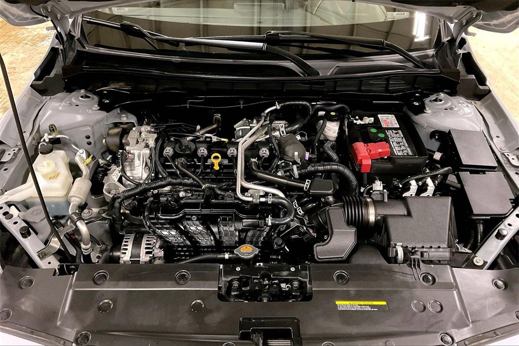 Used 2025 Nissan Altima 2.5 SR image 10