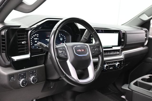Used 2024 GMC Sierra 1500 SLT AWD/4WD image 16