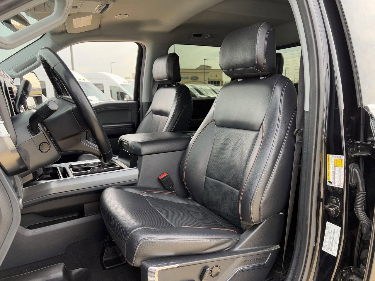 Certified 2023 Ford F450 Lariat w/ Lariat Ultimate Package image 30