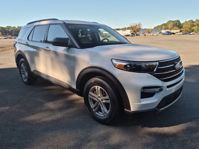Certified 2023 Ford Explorer XLT w/ Equipment Group 202A