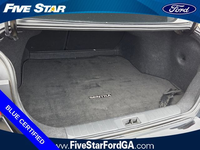 Used 2023 Nissan Sentra SR w/ Midnight Edition Package FWD image 7