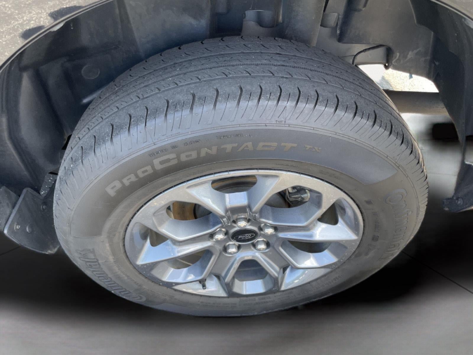 Certified 2025 Ford Maverick XLT w/ Equipment Group 301A AWD/4WD image 11