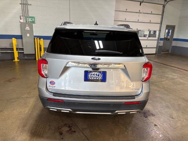 Certified 2023 Ford Explorer XLT w/ Equipment Group 202A AWD/4WD image 7