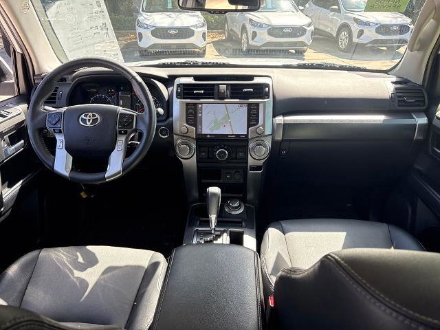 Used 2022 Toyota 4Runner SR5 Premium w/ Moonroof Package AWD/4WD image 11