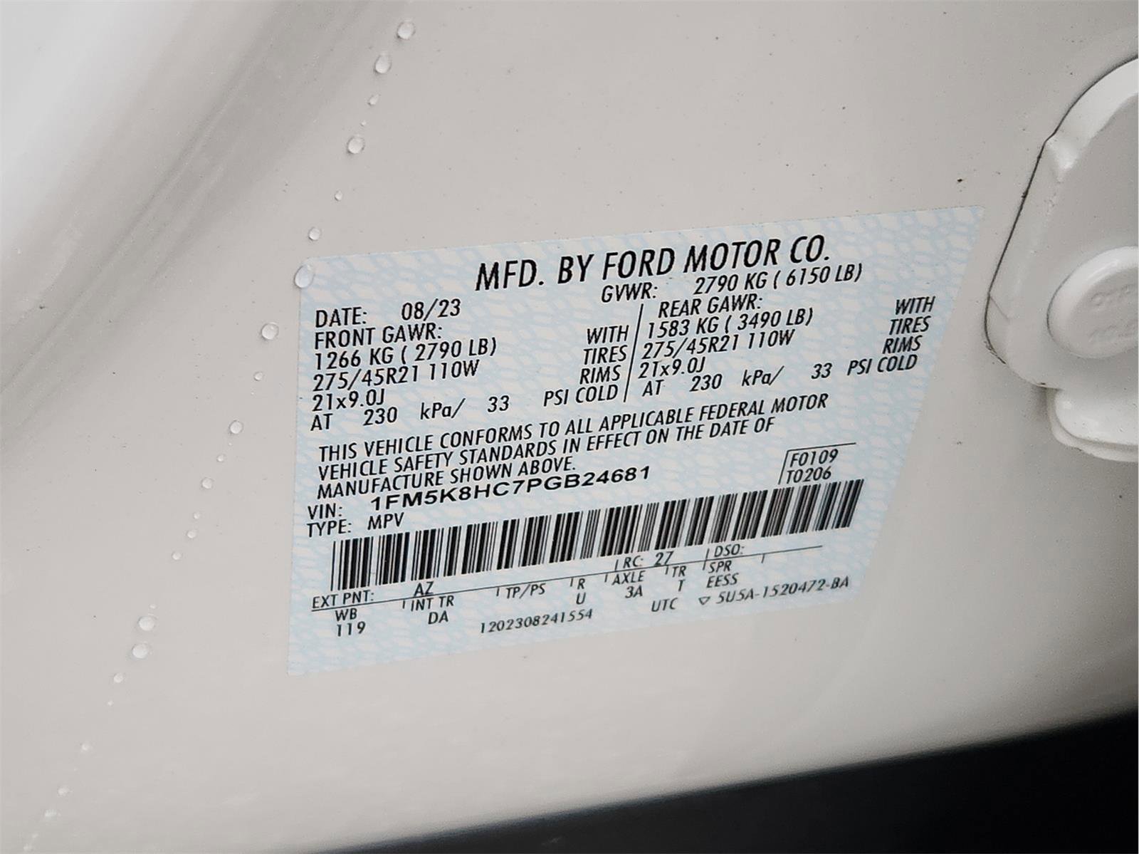 Certified 2023 Ford Explorer Platinum w/ Technology Package image 15