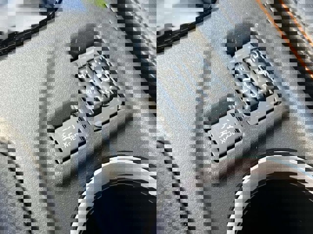 Used 2022 Subaru Crosstrek 2.5i Limited w/ Moonroof Package 1 image 13