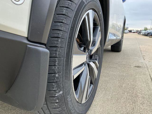 Used 2023 Nissan Rogue SL w/ SL Premium Package AWD/4WD image 10