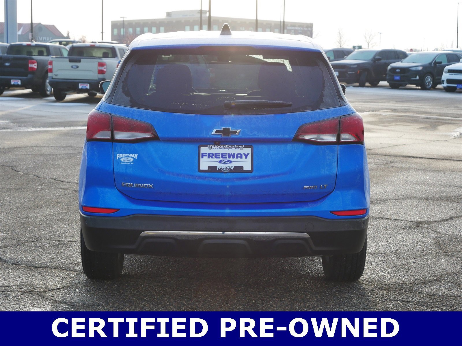 Used 2024 Chevrolet Equinox LT image 3