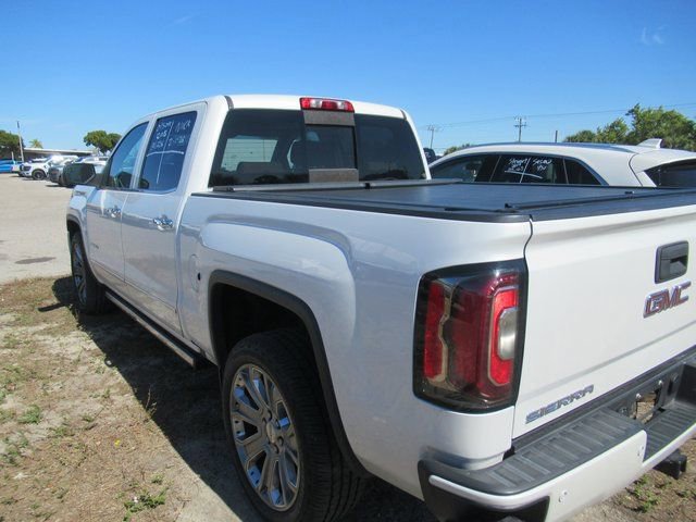 Used 2018 GMC Sierra 1500 Denali w/ Denali Ultimate Package image 2