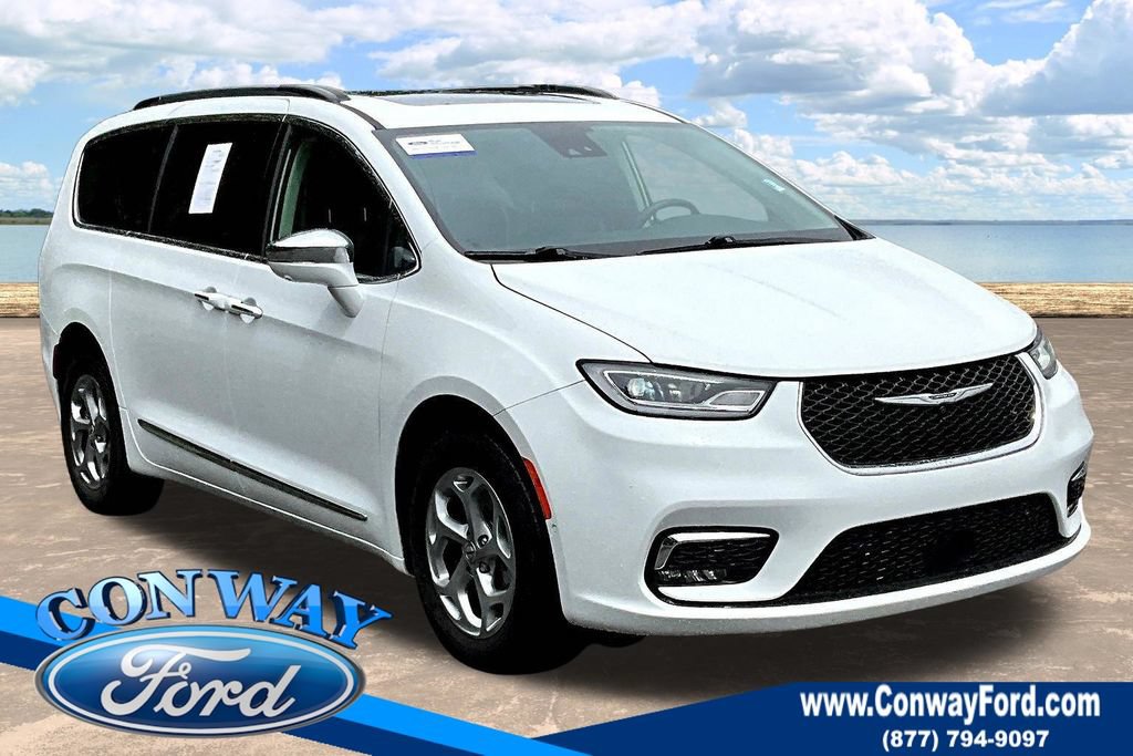 Used 2022 Chrysler Pacifica Limited