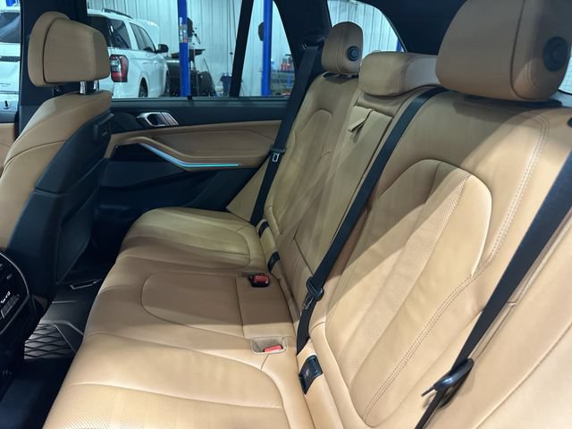 Used 2021 BMW X5 M50i w/ Executive Package AWD/4WD image 30