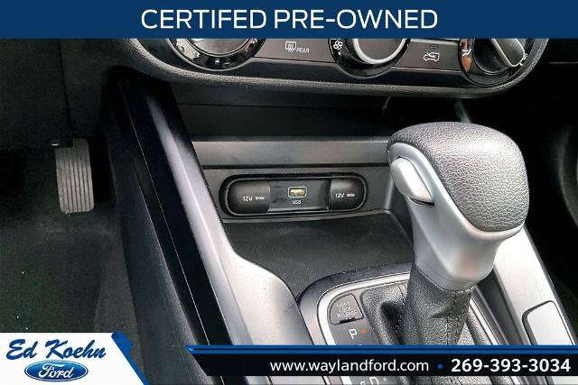 Used 2023 Kia Soul LX w/ Option Group 015 FWD image 32
