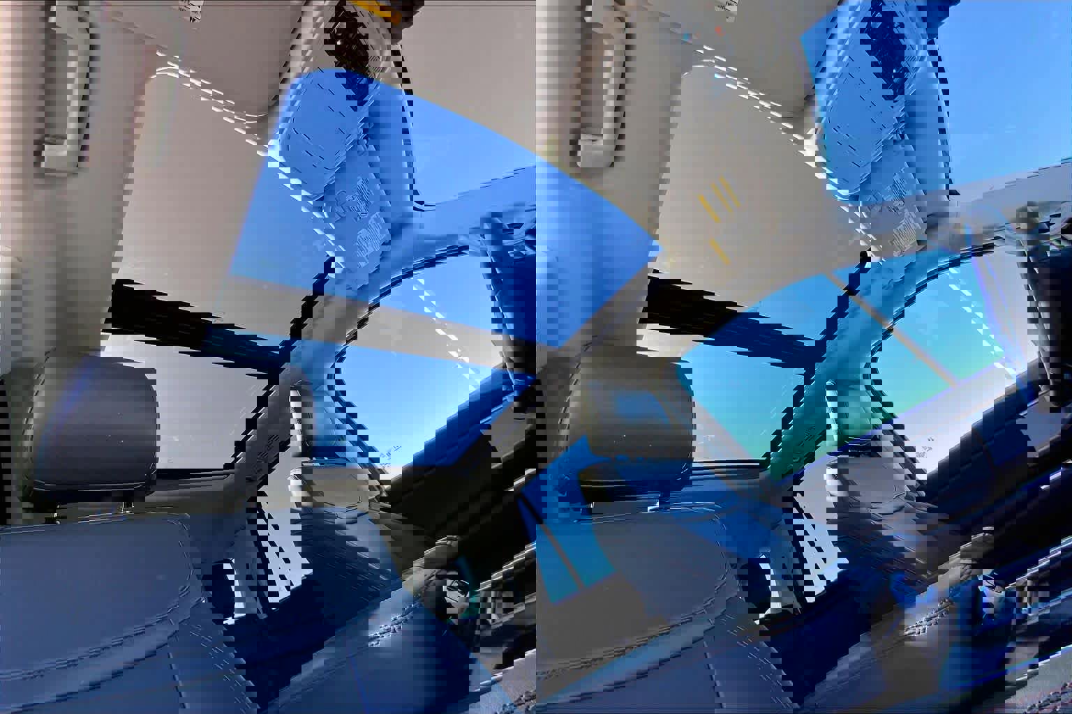 Certified 2025 Ford Expedition Active image 15