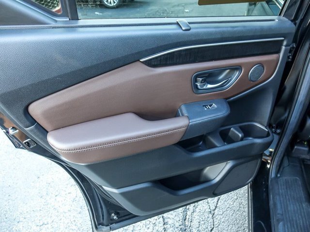 Used 2024 Honda Pilot Elite image 30