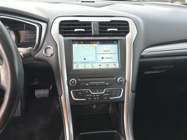 Certified 2017 Ford Fusion SE w/ Fusion SE Technology Package image 21