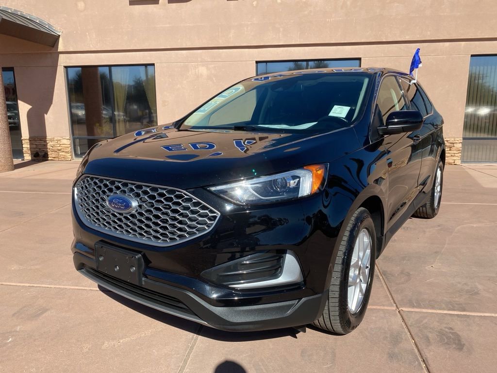 Certified 2023 Ford Edge SEL image 2
