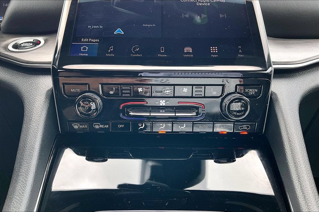 Used 2024 Jeep Grand Cherokee Overland w/ Adv Protech Group III AWD/4WD image 31