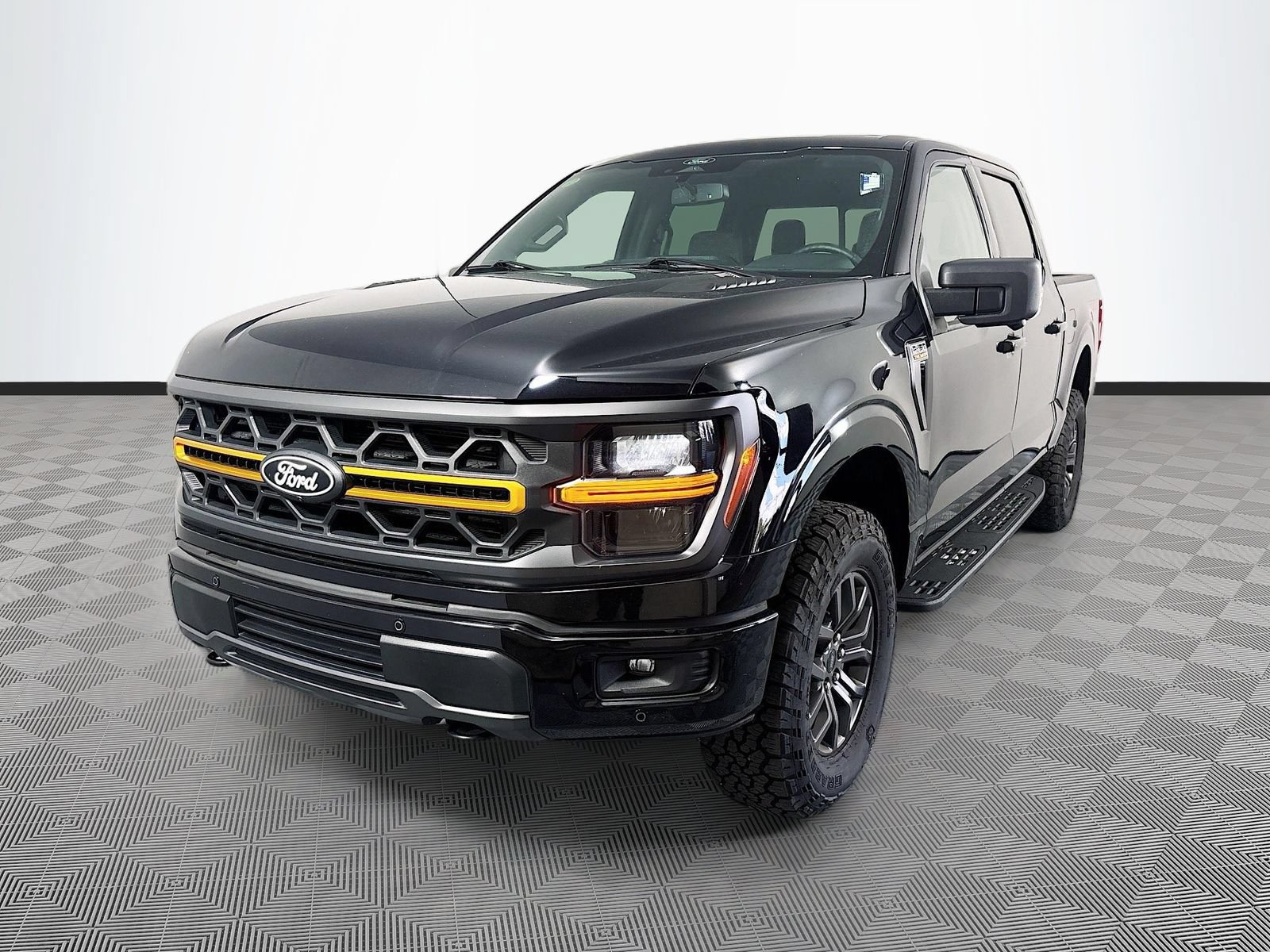 Certified 2025 Ford F150 Tremor AWD/4WD image 3