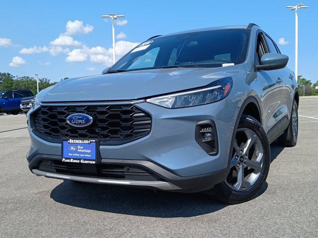 Certified 2025 Ford Escape ST-Line Select AWD/4WD image 30