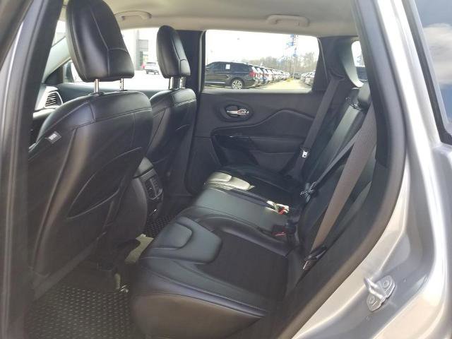 Used 2020 Jeep Cherokee Latitude Plus image 15