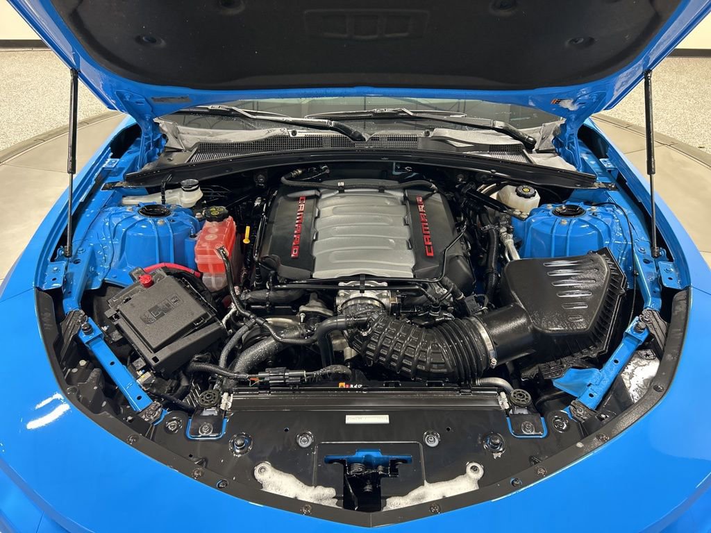 Used 2023 Chevrolet Camaro SS RWD image 27