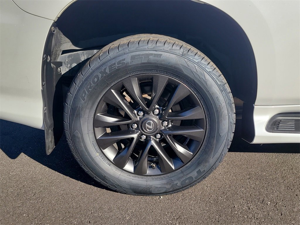 Used 2020 Lexus GX 460 Premium image 5