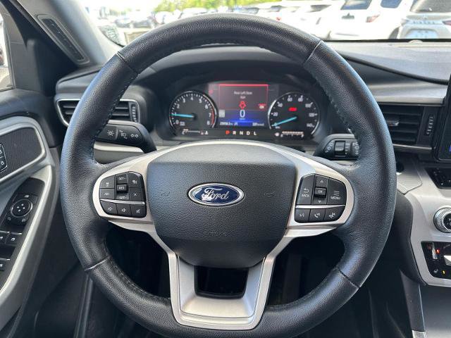 Certified 2023 Ford Explorer XLT w/ Equipment Group 202A AWD/4WD image 25