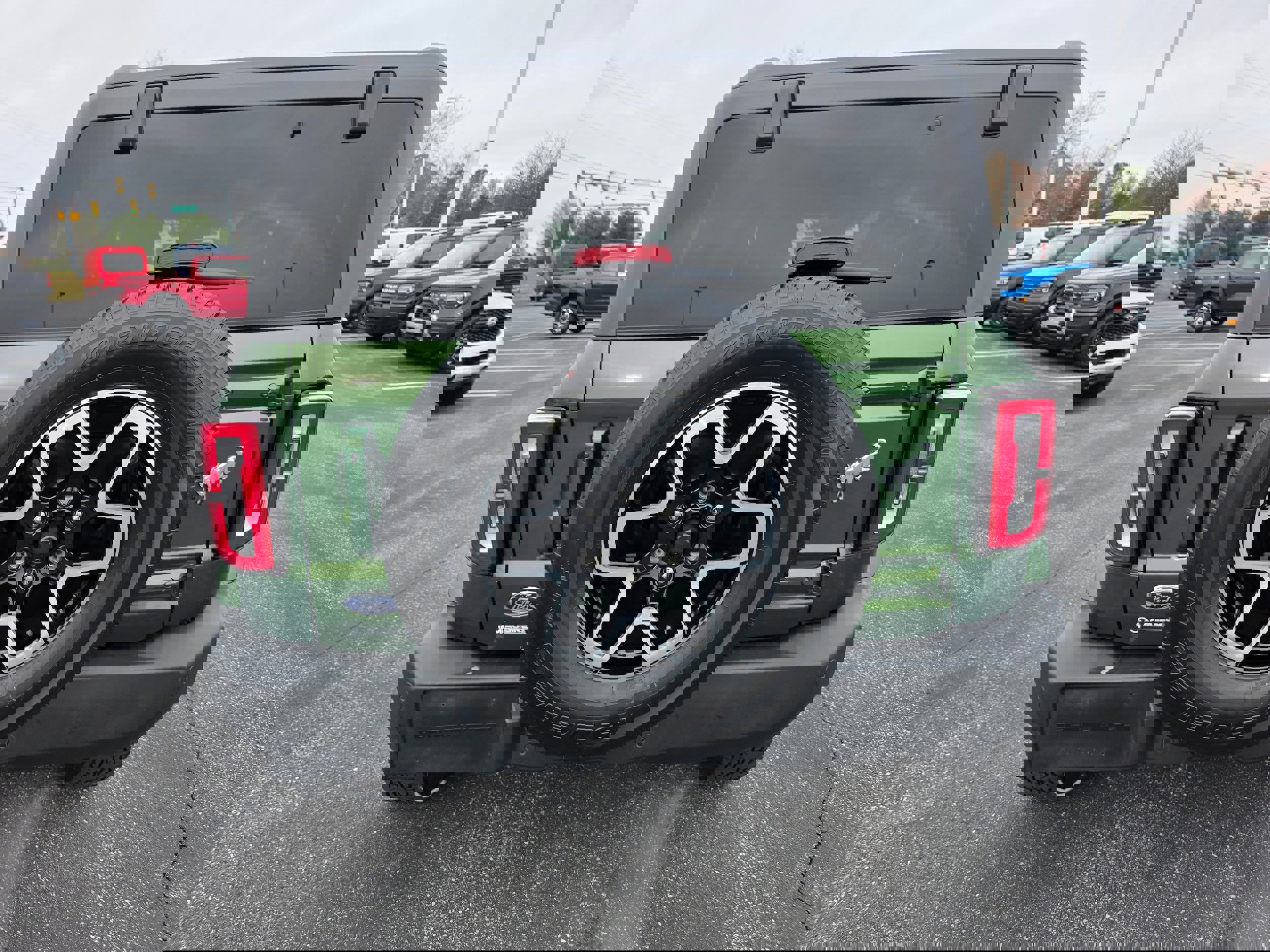 Certified 2025 Ford Bronco Outer Banks image 3