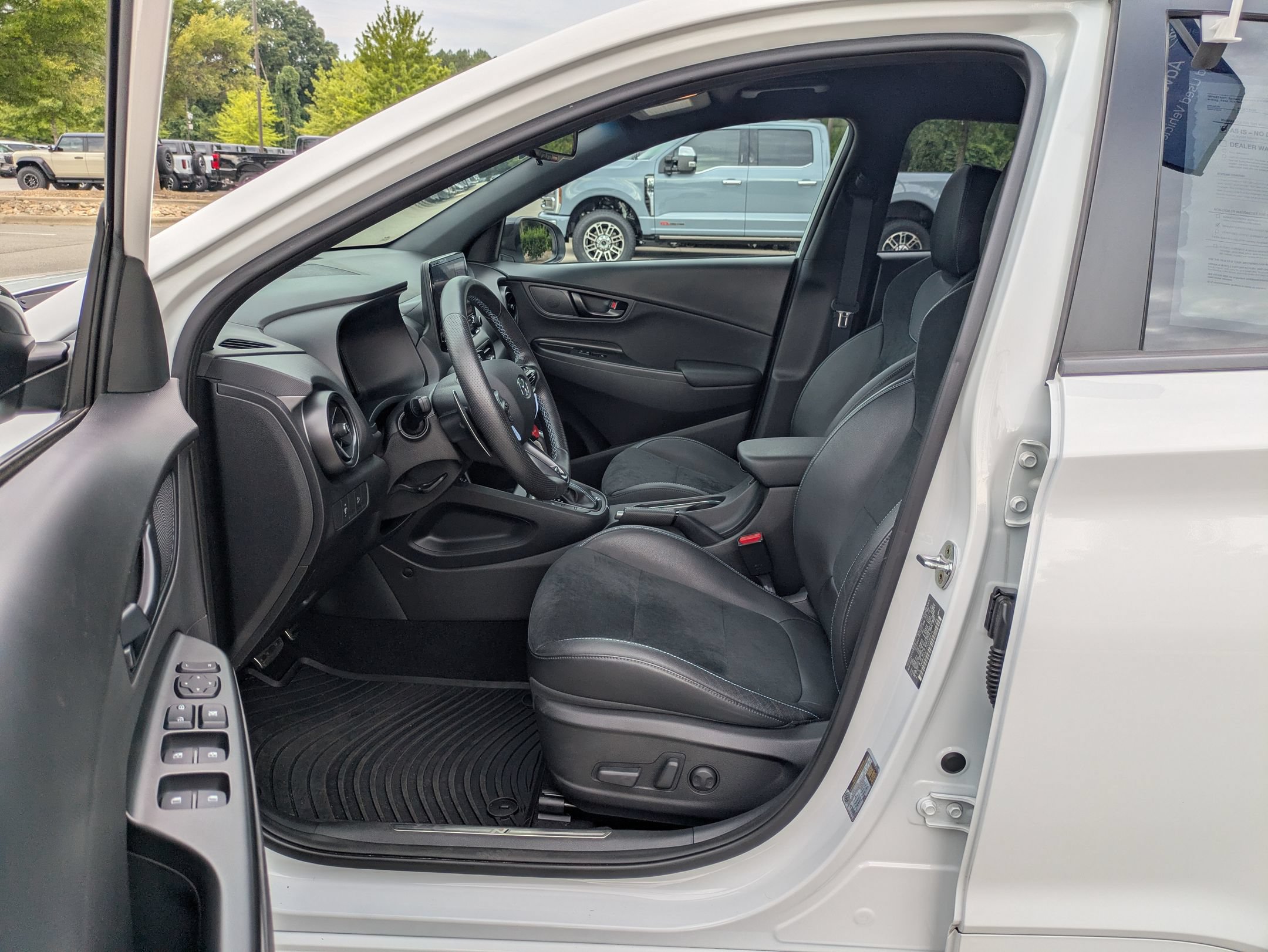 Used 2023 Hyundai Kona N FWD image 12