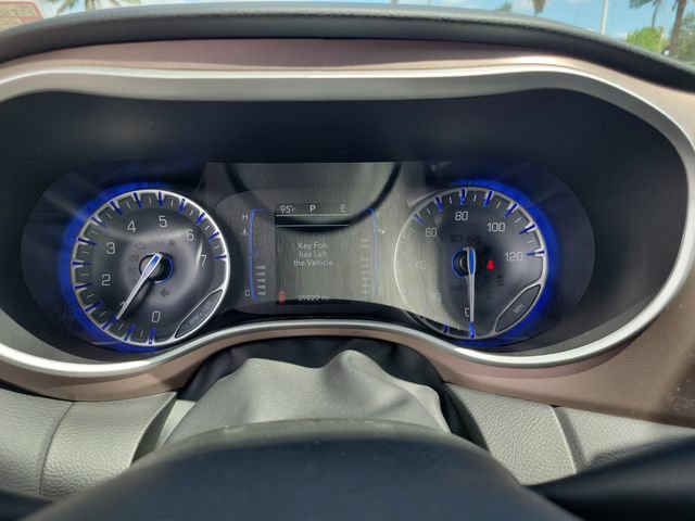 Used 2024 Chrysler Voyager LX FWD image 28