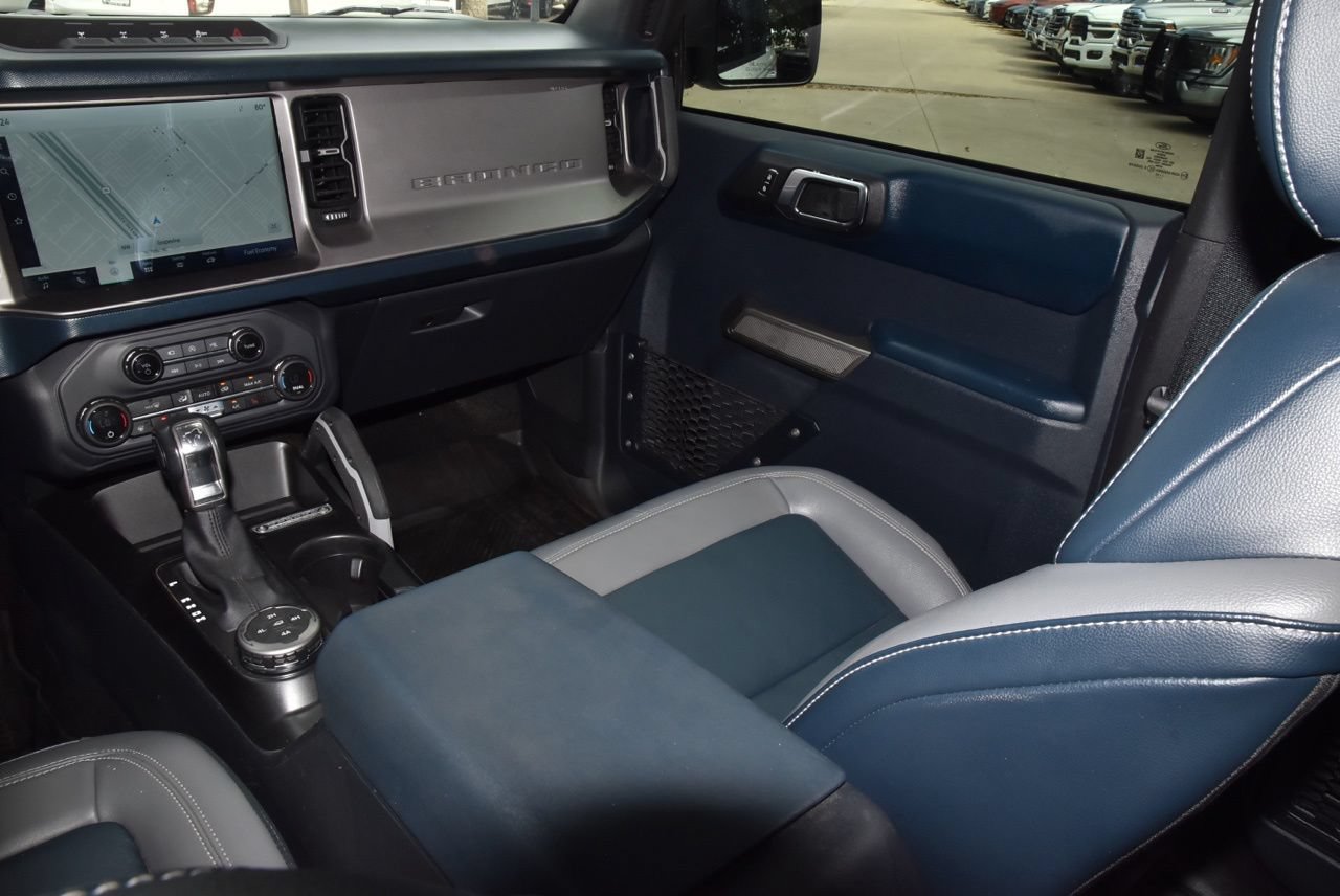 Certified 2023 Ford Bronco Outer Banks w/ Sasquatch Package AWD/4WD image 17