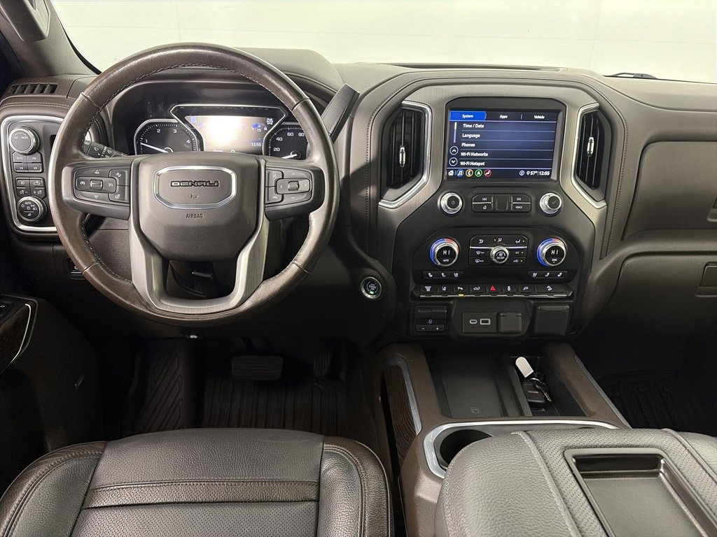 Used 2020 GMC Sierra 3500 Denali w/ Denali Ultimate Package image 14