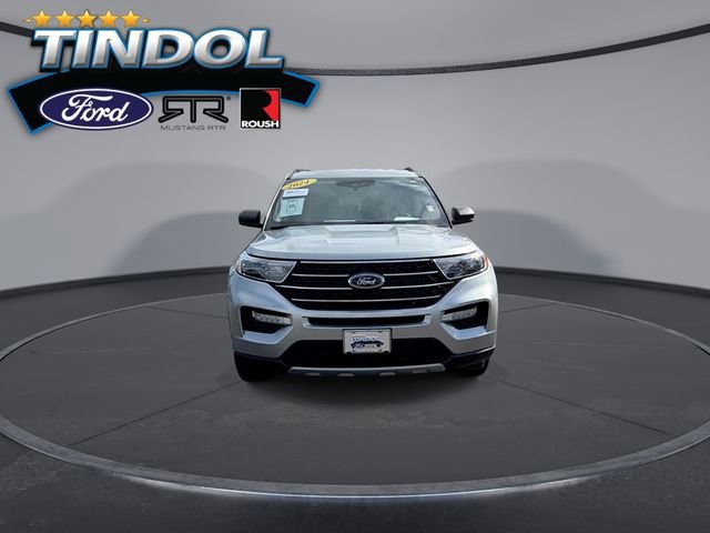 Certified 2024 Ford Explorer XLT w/ Equipment Group 202A image 9