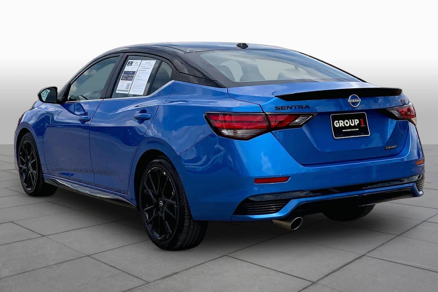 Used 2025 Nissan Sentra SR w/ Midnight Edition FWD image 12