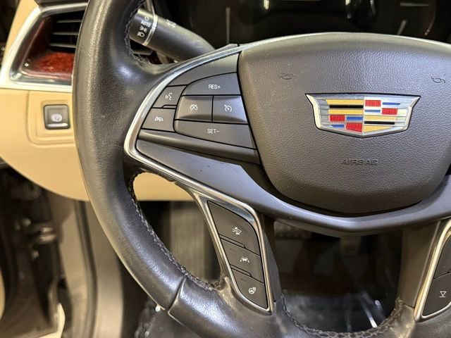 Used 2019 Cadillac XT5 Luxury FWD image 18