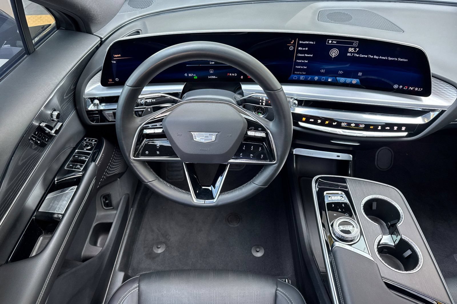 Used 2024 Cadillac Lyriq Sport AWD/4WD image 15