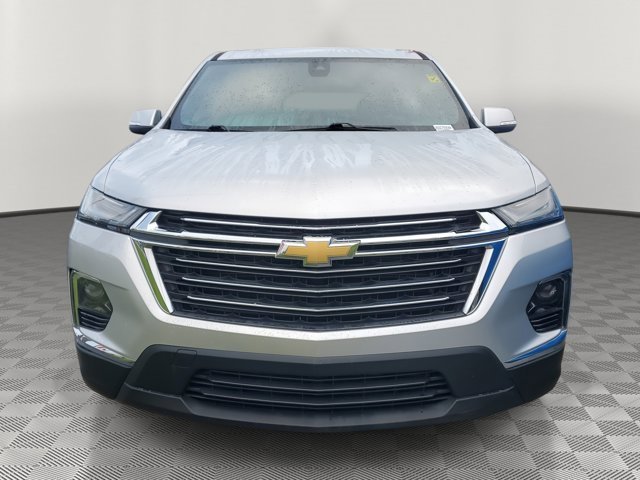 Used 2022 Chevrolet Traverse LT image 2