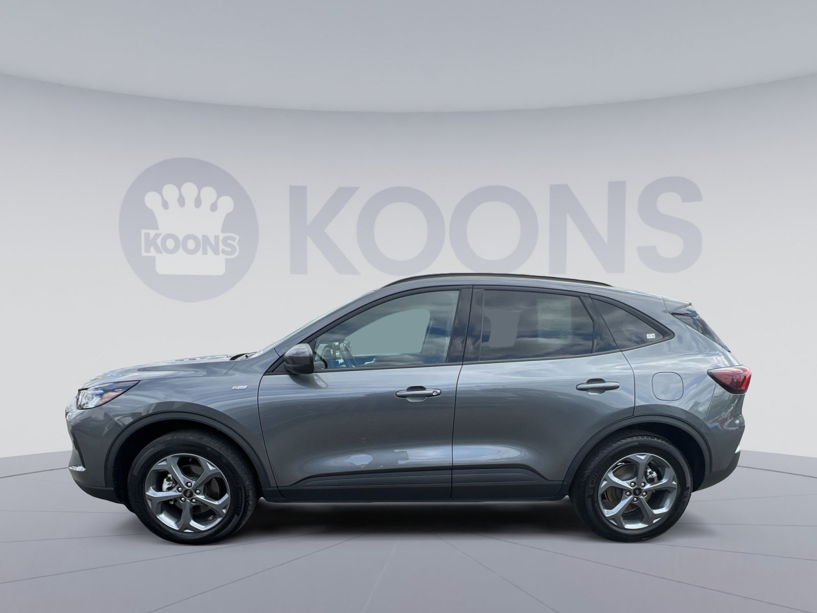 Certified 2025 Ford Escape ST-Line Select AWD/4WD image 13