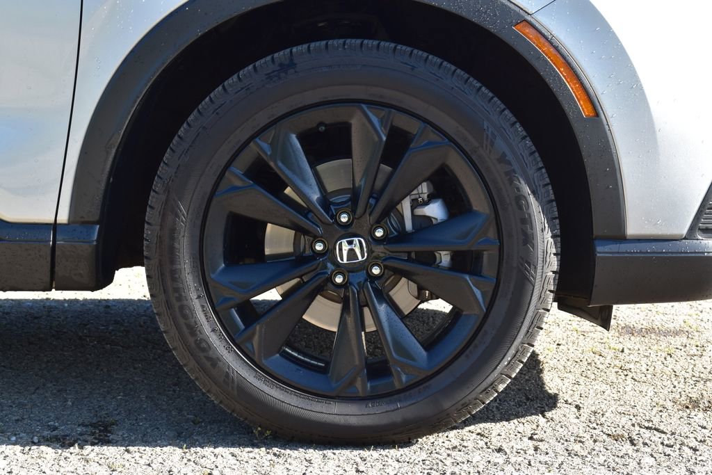 Used 2024 Honda CR-V Sport Touring image 4